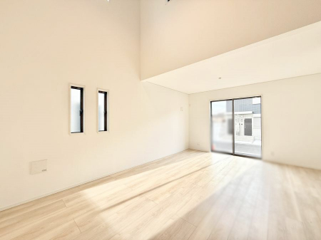 ���r���O�@���������R�Ɖ�b�����܂��A�S�n�悢�ЂƂƂ�