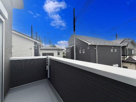 oRj[@ G߂̈ڂ낢JIȋԂł