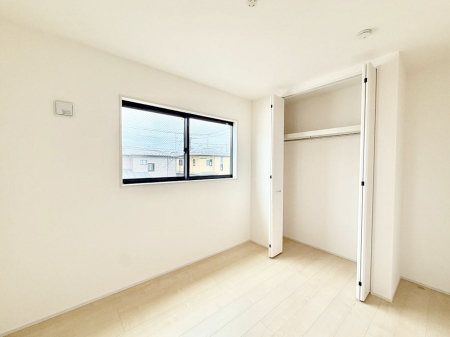 ̑ρ@F̂ŉ₩ȎԂy߂܂