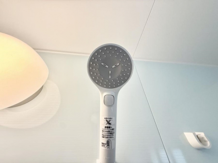 ̑ρ@ݔ茳ŊȒPɎ~ł邽߁A̖ʌ炷Ƃł܂B