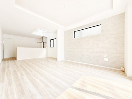 ���r���O�@���������났�ƏΊ炪�W�܂�A�S���܂郊�r���O