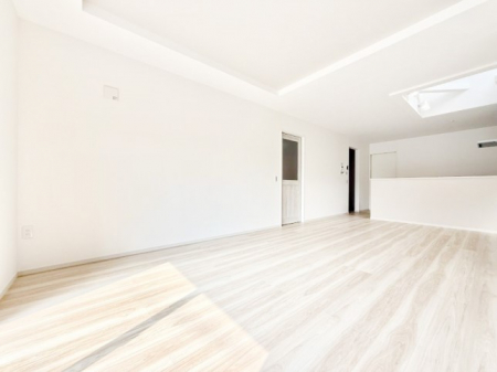 ���r���O�@���������R�Ɖ�b�����܂��A�S�n�悢�ЂƂƂ�