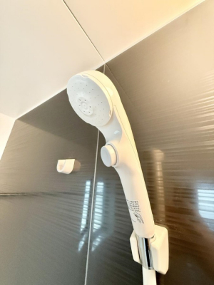 ̑ρ@ݔ茳ŊȒPɎ~ł邽߁A̖ʌ炷Ƃł܂B