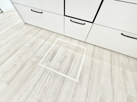 ̑ρ@ݔBꂽ[Xy[XŉƑŜXbL