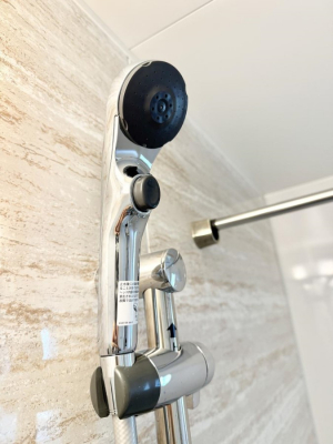 ���̑����ρ@�ݔ����茳�ŊȒP�Ɏ~���ł��邽�߁A���̖��ʌ��������炷���Ƃ��ł��܂��B