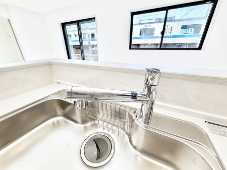 ���̑����ρ@�ݔ��������ł�������������y�ɋ������Ă���܂�