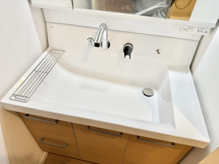 ���̑����ρ@�ݔ������ɗD�����G�R��EV�ԃ��C�t���T�|�[�g