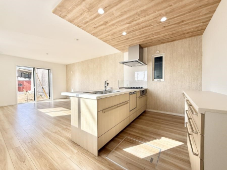 �L�b�`���@�������L���C�ɕЕt���A�g���₷���L�b�`��