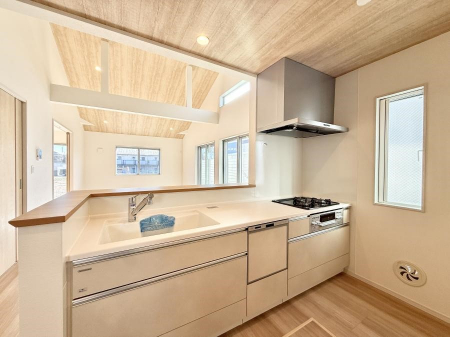 �L�b�`���@���������y���݂ƐH�ׂ�K����͂���L�b�`��