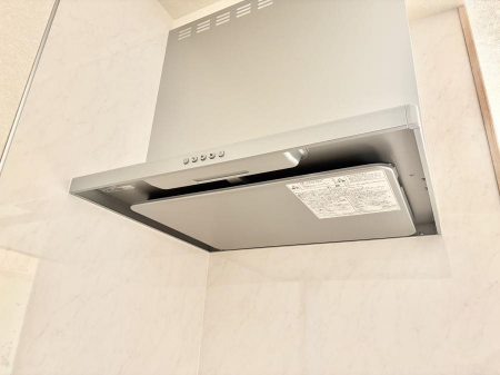 ���̑����ρ@�ݔ����������̏��C����������C��ɗU������A�����I�ɔr�����ł��܂��B