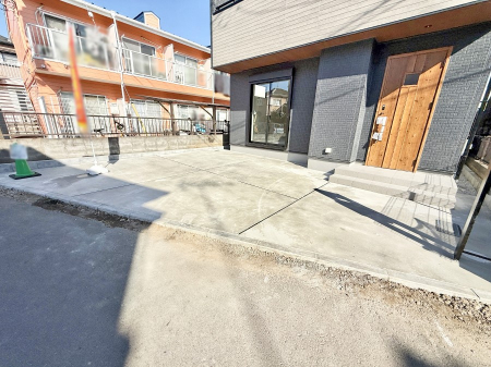 �@�O�ρ��J�[�X�y�[�X�L