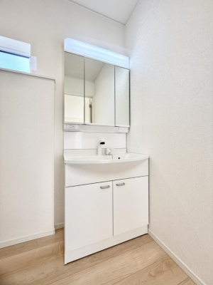 ���ʑ�E���ʏ��@�������Ƒ��݂�Ȃ��g���₷���z�u�ł�