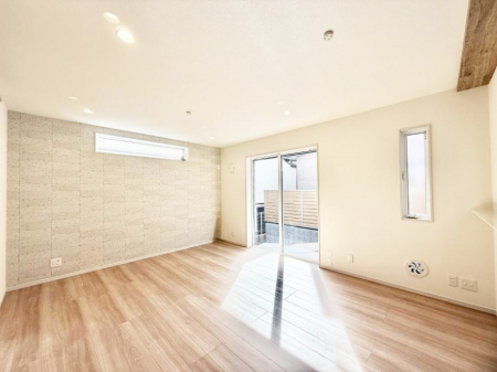 ���r���O�@�������V���v���������ґ�A��؂Ȑl�Ɖ߂����S���قǂ�����