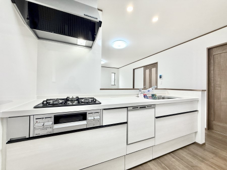 �L�b�`���@�������V���v���Ŕ������S�n�悢���Ԃ𐶂ރL�b�`�����