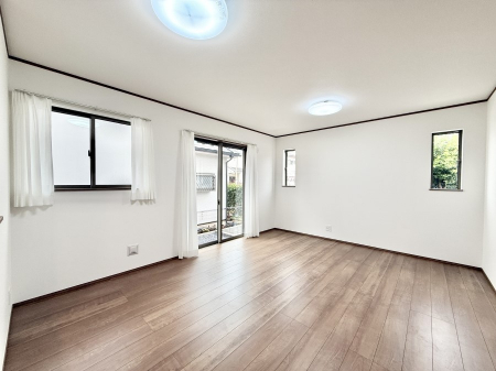 ���r���O�@�������Ƒ��̎��Ԃ��ʂ�A���K�Ŗ��������