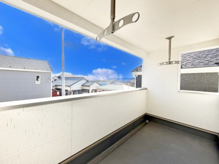 �o���R�j�[�@������ ��𒭂߂Ȃ���A�ق��ƈꑧ������ʂȋ��