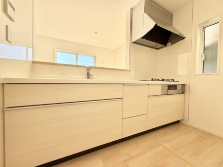 �L�b�`���@�����������������Ԃ����܂��A�Ί炠�ӂ��L�b�`��