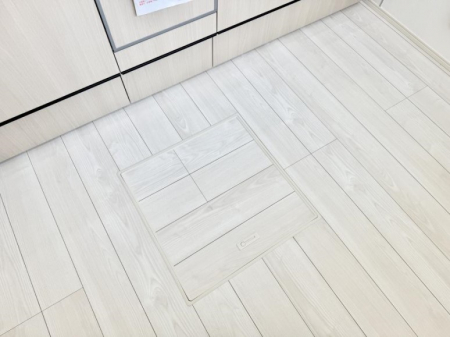 ���̑����ρ@�ݔ����B�ꂽ���[�X�y�[�X�ŉƑS�̂��X�b�L��