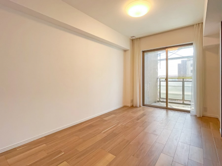 ̑ρ@F̂ŉ₩ȎԂy߂܂