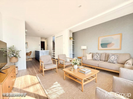 ���r���O�@���������R�Ɖ�b�����܂��A�S�n�悢�ЂƂƂ�