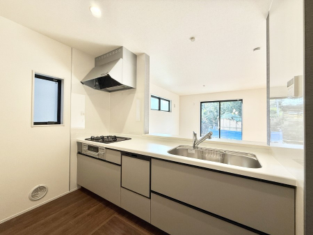 �L�b�`���@�������V���v���ŋ@�\�I�A�����g���₷���L�b�`��