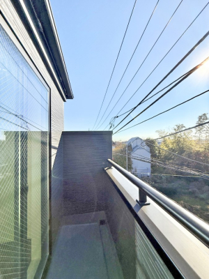 �o���R�j�[�@������ �G�߂̈ڂ낢����������J���I�ȋ�Ԃł�