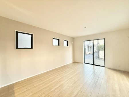 ���̑����ρ@�������Ƒ��̏Ί炪���ӂ��A���났�̋��