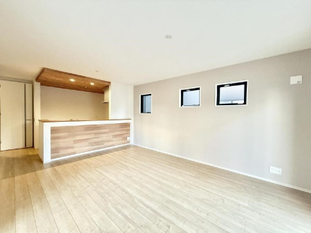 ���r���O�@�������Ƒ��̎��Ԃ��ʂ�A���K�Ŗ��������