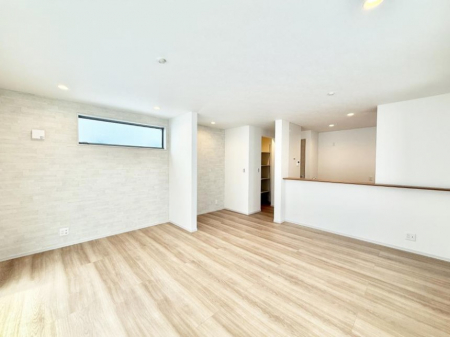 ���r���O�@�����������������Ɠ��ʂɂ���A�e���̋��