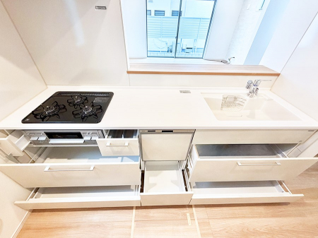 �L�b�`���@�������A�C�f�A�L����A�N���G�C�e�B�u�ȗ������