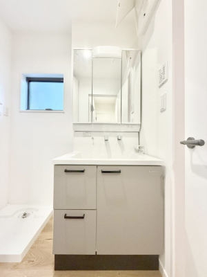 ʑEʏ@Ƒ݂Ȃg₷zuł