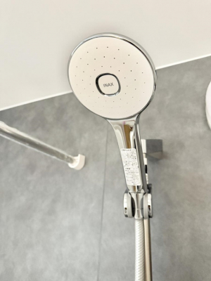 ̑ρ@ݔ茳ŊȒPɎ~ł邽߁A̖ʌ炷Ƃł܂B