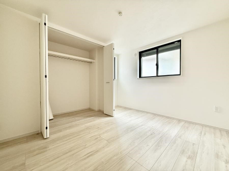 �Q���@�������Ƌ�����܂��z�u����΍L�X�Ƃ�����Ԃ��g�������₷���A�����b�N�X�������Ԃ��߂����܂�