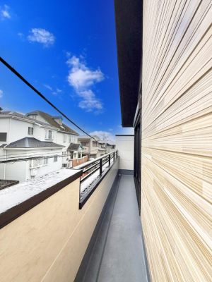 �o���R�j�[�@������ ���R��g�߂Ɋ�����A�J���I�ȃo���R�j�[