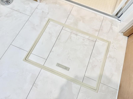 ̑ρ@ݔBꂽ[Xy[XŉƑŜXbL