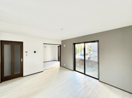 ���r���O�@�������V���v���������ґ�A��؂Ȑl�Ɖ߂����S���قǂ�����