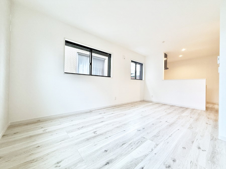 ���r���O�@�������V���v���������ґ�A��؂Ȑl�Ɖ߂����S���قǂ�����