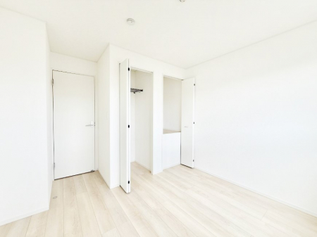 �q�������@�������v���C�x�[�g��ԂƂ��ĐÂ��ŗ�������������񋟂��Ă���܂�