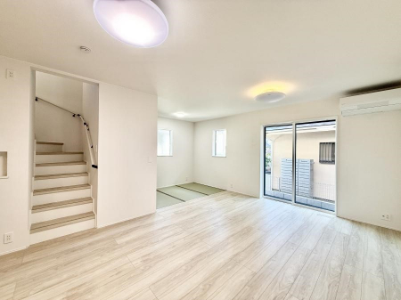 ���r���O�@�������V���v���������ґ�A��؂Ȑl�Ɖ߂����S���قǂ�����