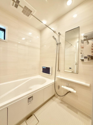 �����@�������������A������芰����o�X���[��