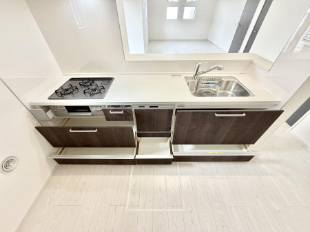 �L�b�`���@�������Ƒ����J��[�߂�A������̂���L�b�`��