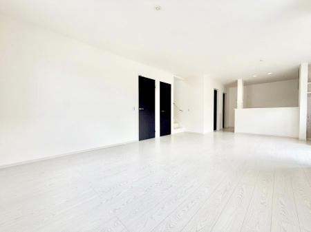 ���r���O�@�������S���������ꏊ�A�������߂����郊�r���O