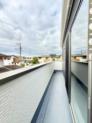 �o���R�j�[�@������ �G�߂̈ڂ낢����������J���I�ȋ�Ԃł�