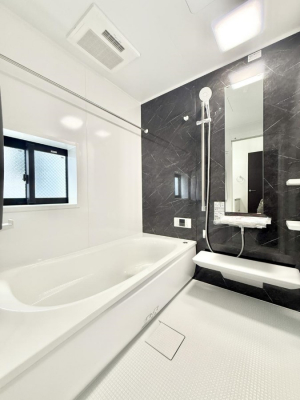 �����@����