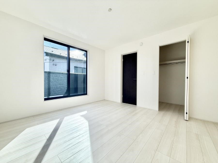 �Q���@����