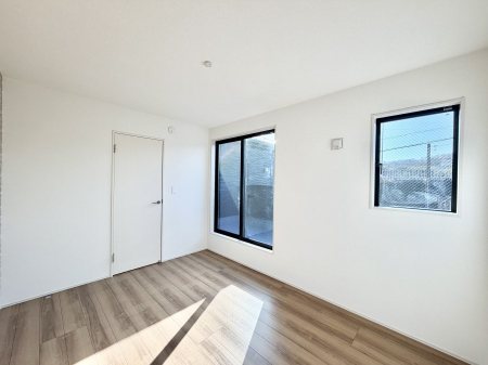 �Q���@���������̔z�u��ʋC���̗ǂ��݌v�ŕ����̋�C�������炸�A��ɐV�N�ȋ�C������܂�