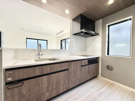 �L�b�`���@�������L���C�ɕЕt���A�g���₷���L�b�`��