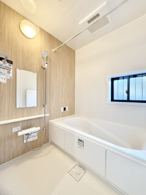 �����@����������̔�������A�S����������Ԃł�