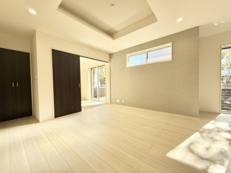 ���r���O�@���������R�Ɖ�b�����܂��A�S�n�悢�ЂƂƂ�