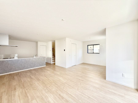 ���r���O�@�������Ƒ��̎��Ԃ��ʂ�A���K�Ŗ��������